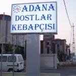 ışıklı totem tabela
