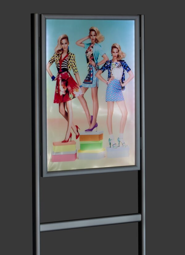 LED IŞIKLI AYAKLI POSTER PANO